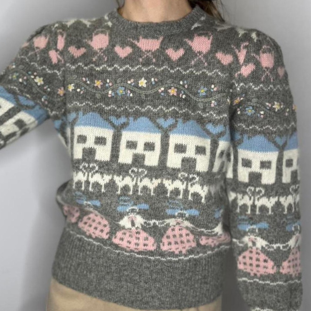 Cottage core Susan Bristol sweater - Picture 2 of 4